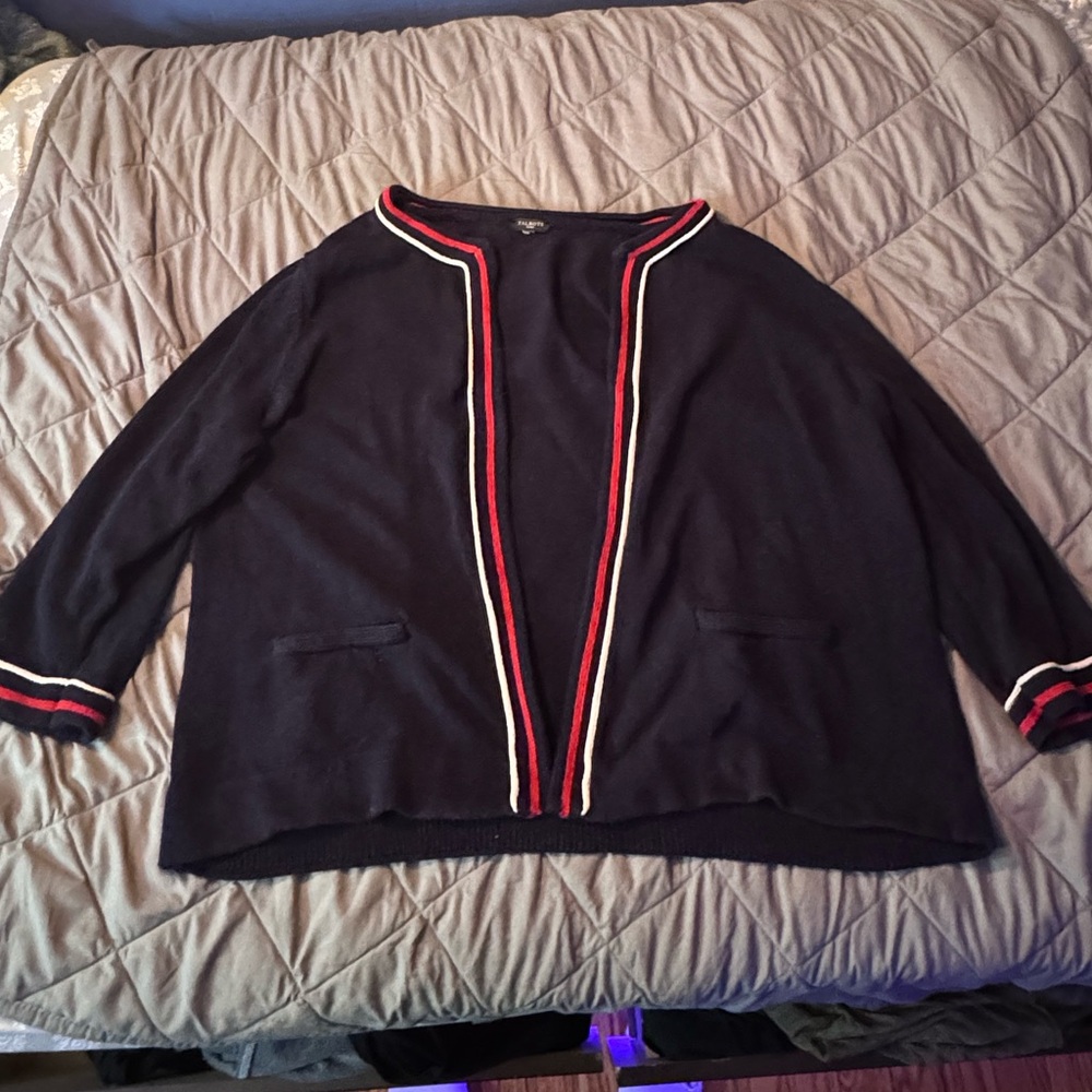 Navy blue Talbots cardigan (M)💙❤️